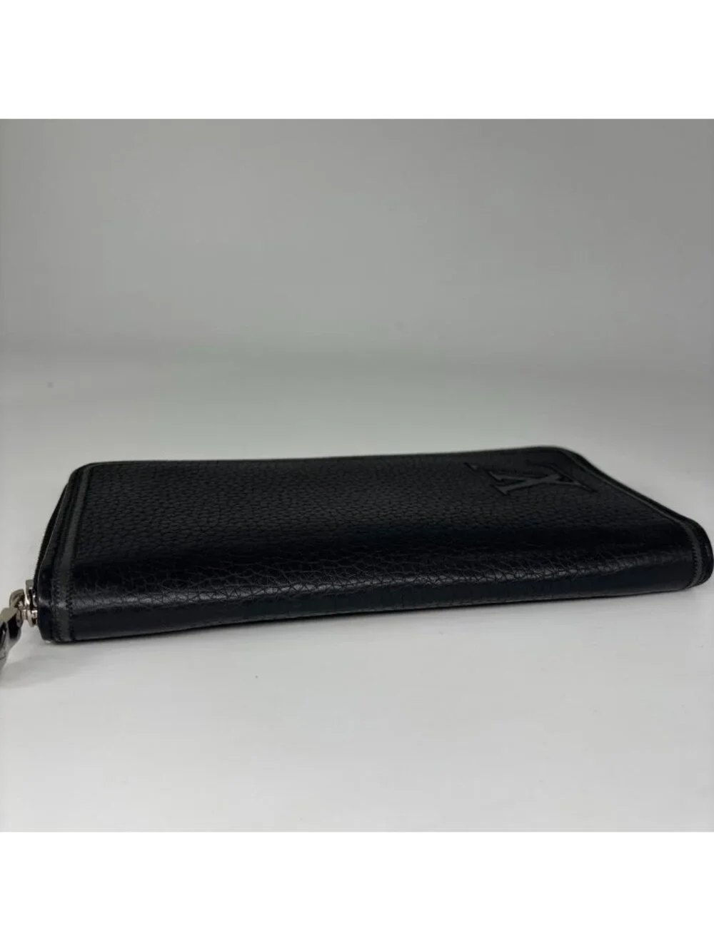 Louis Vuitton Vertical Zippy Wallet